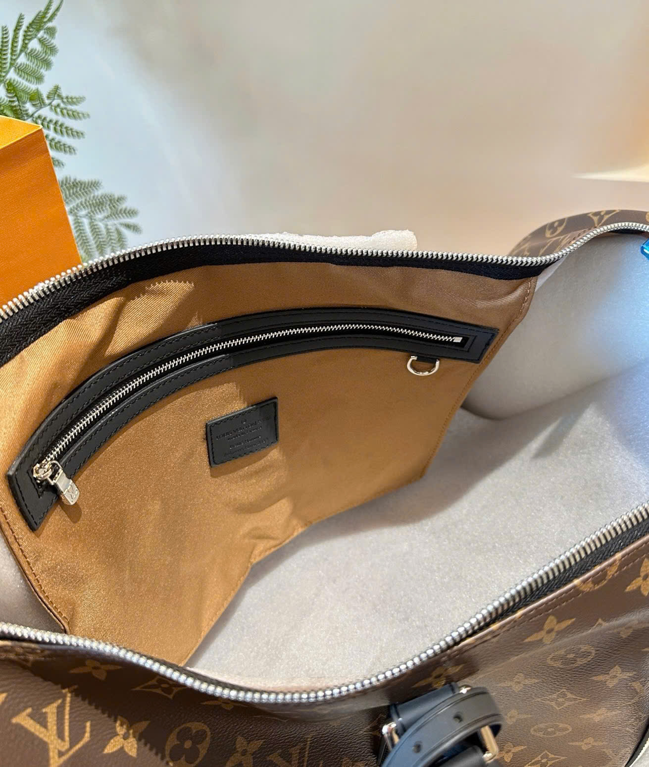Túi trống du lịch Louis Vuitton LV Nâu họa tiết hoa vân full khóa ổ phối dây Đen size 50cm Like Auth Fullbox phụ kiện PLD